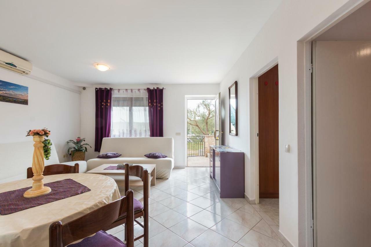 Apartman Studio Pula Extérieur photo